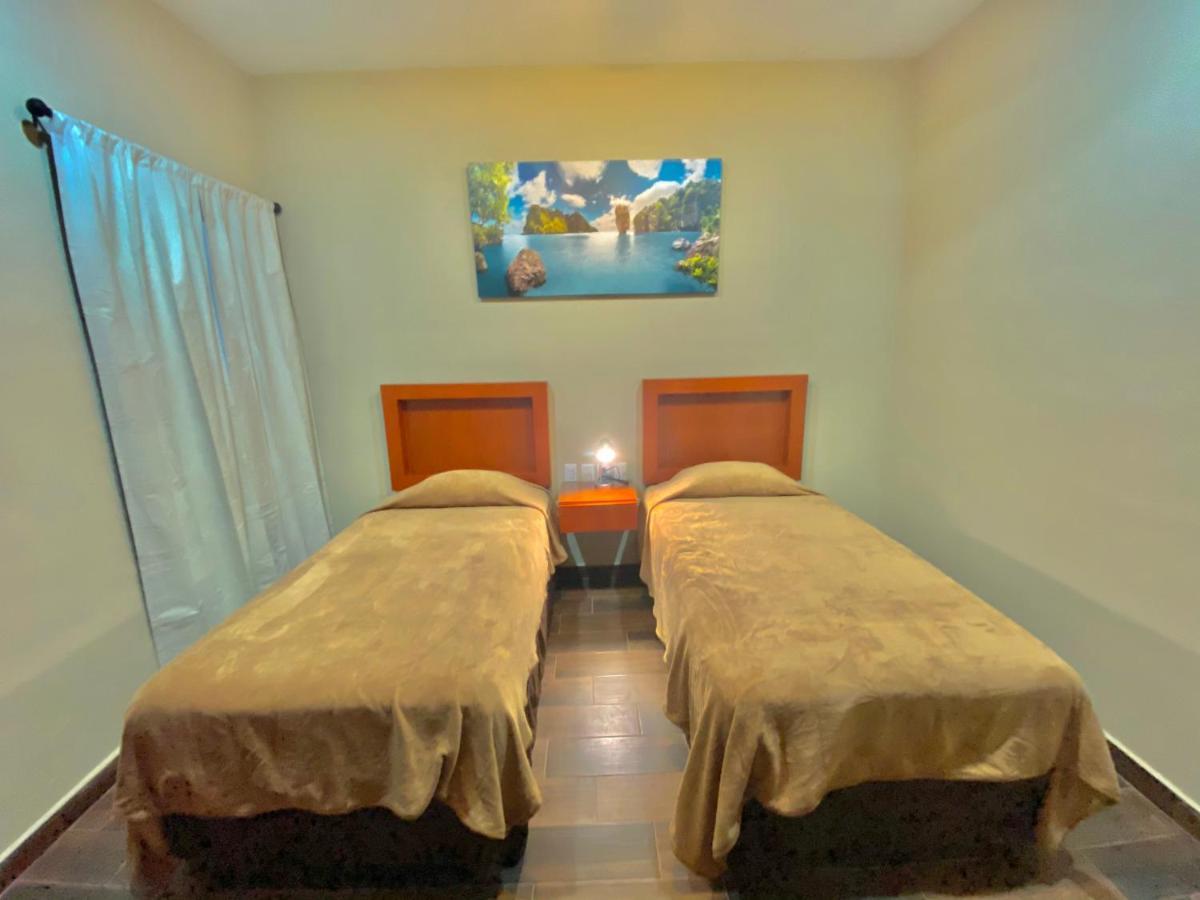 La Lola Hotel & Suites Mazatlan Bagian luar foto