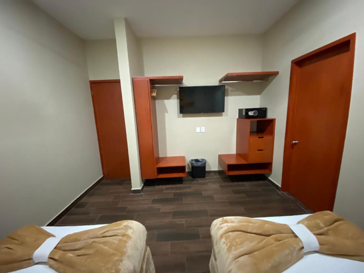 La Lola Hotel & Suites Mazatlan Bagian luar foto