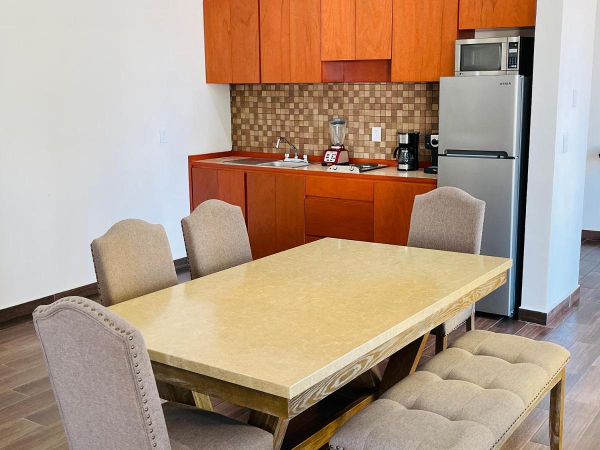 La Lola Hotel & Suites Mazatlan Bagian luar foto